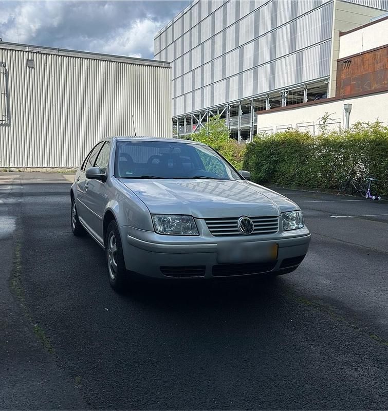 Silber Gebraucht 2000 VW Golf IV Limousine | 1.449 € (Fairer Preis) - Bild 1/4
