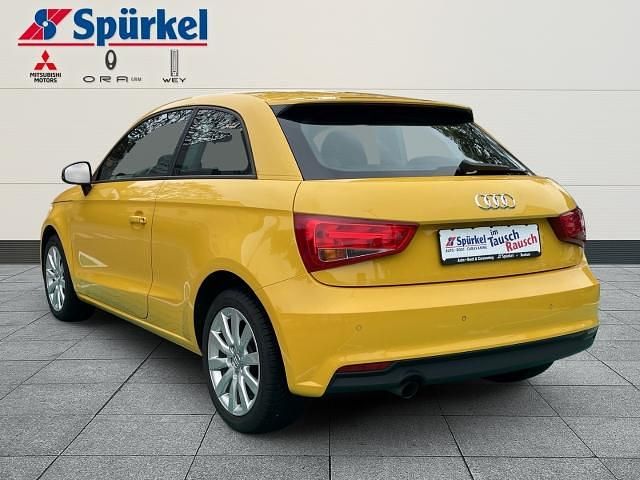 Gebraucht Audi A1 Basis 95 PS (69 kW) 2016 Gelb Kleinwagen