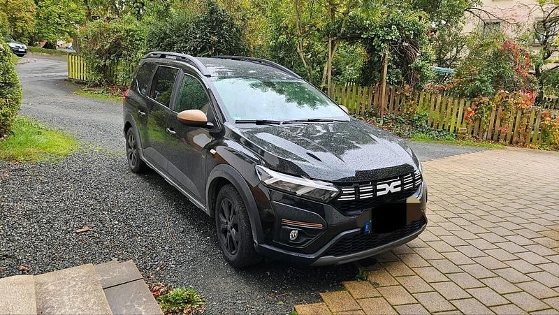 Schwarz Gebraucht 2023 Dacia Jogger Kombi | 19.000 € (Guter Preis) - Bild 1/1