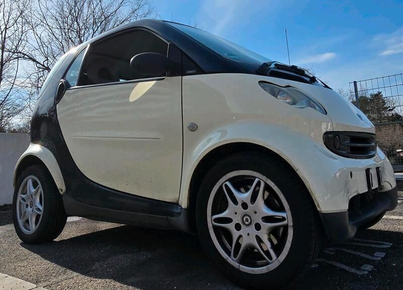 Beige Gebraucht 2005 Smart ForTwo Coupé Coupé | 1.500 € - Bild 1/4