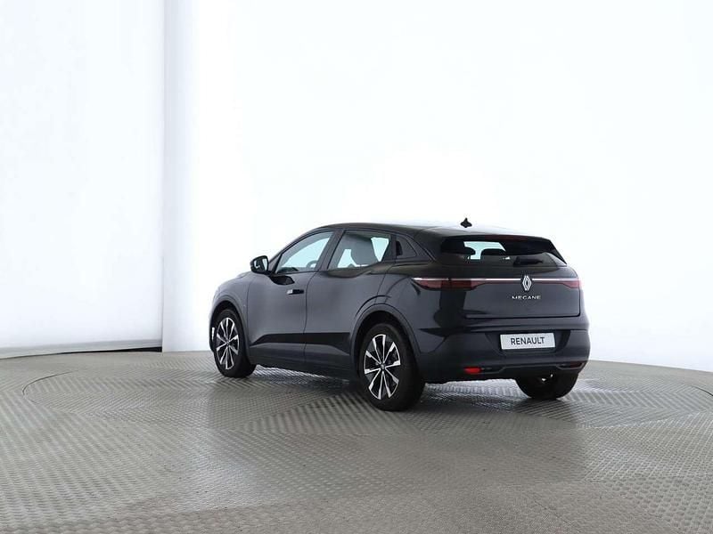 Second-hand Renault Megane E-Tech Evolution 96 kW (131 CP) 2022 Negru Berlinǎ