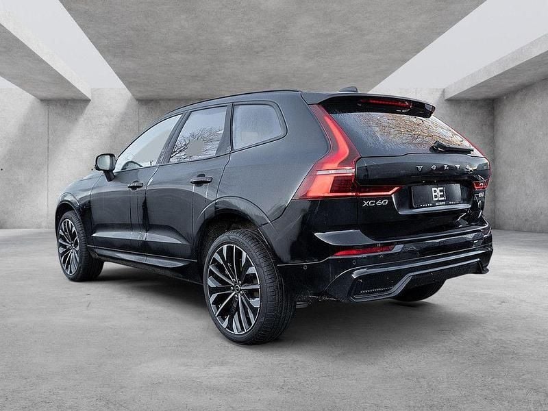 Gebraucht Volvo XC60 Ultra 250 PS (183 kW) 2025 Schwarz SUV