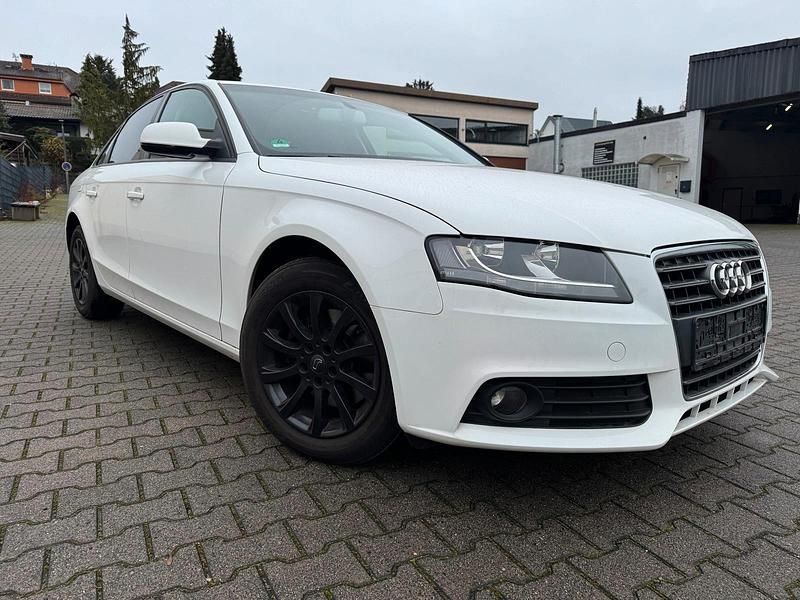 Weiß Gebraucht 2009 Audi A4 Limousine | 6.850 € (Fairer Preis) - Bild 1/4