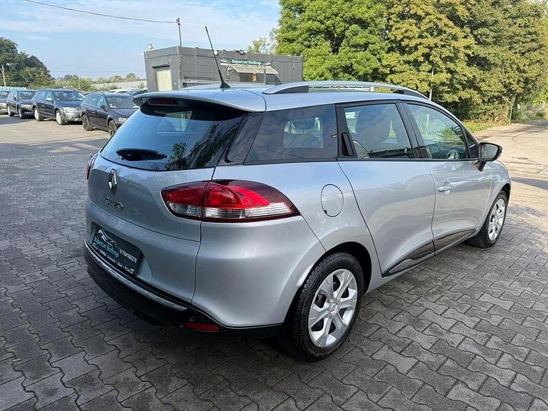 Gebraucht Renault Clio IV LIMITED 90 PS (66 kW) 2018 Silber Limousine