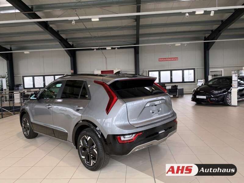 Gebraucht Kia e-Niro Inspiration 150 kW (204 PS) 2024 (klg) stahlgrau met. SUV
