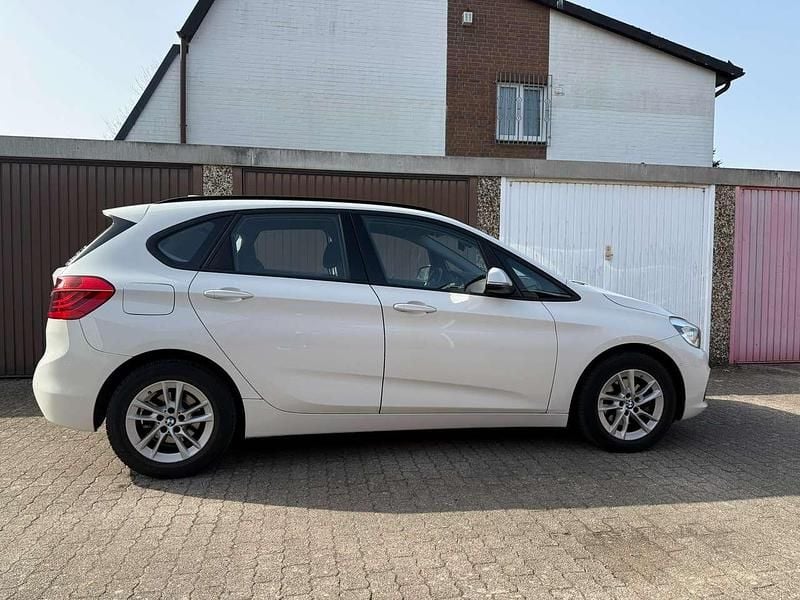 Gebraucht BMW 218 150 PS (110 kW) 2017 Weiß Kombi