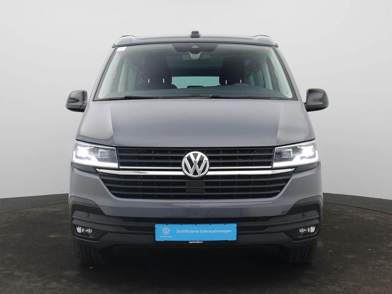 Gebraucht VW California Beach 150 PS (110 kW) 2022 Pure grey Van