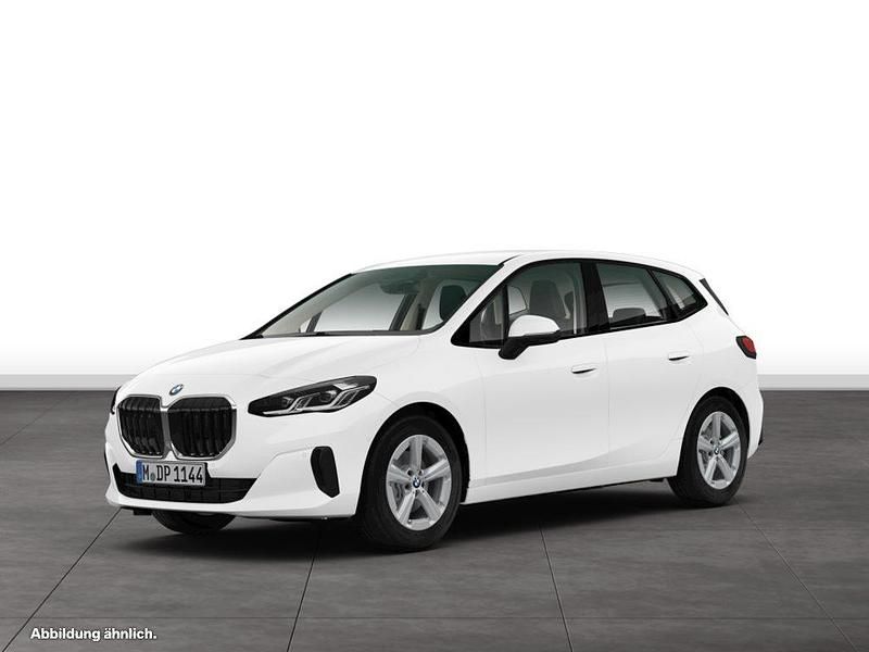 Gebraucht BMW 220 Active Tourer 150 PS (110 kW) 2025 Weiß Van / Kleinbus