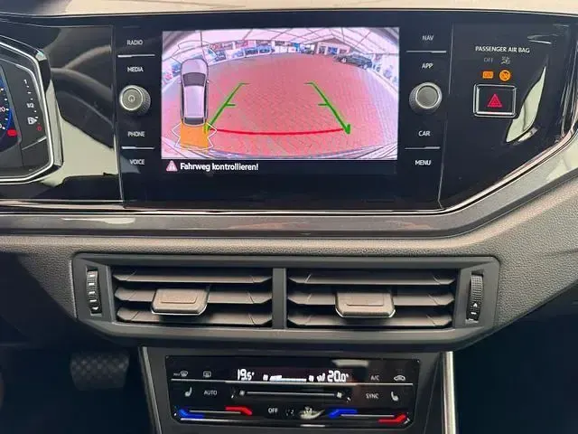 Gebraucht VW Taigo Style 110 PS (80 kW) 2022 Grau SUV