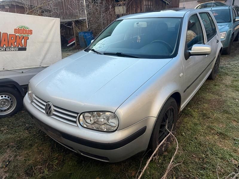 Silber Gebraucht 2001 VW Golf IV Limousine | 1.100 € (Fairer Preis) - Bild 1/4