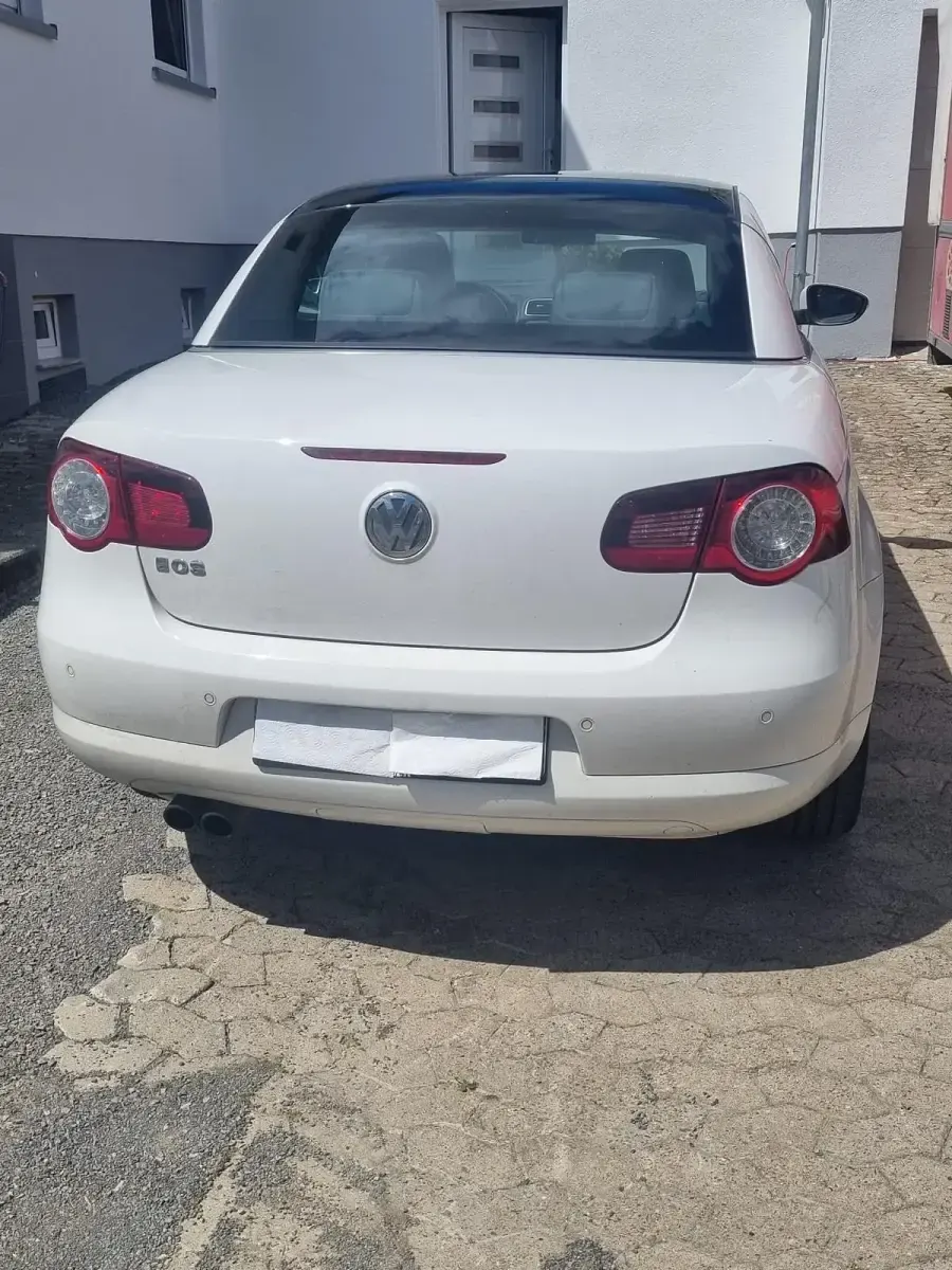 Gebraucht VW Eos 200 PS (147 kW) 2009 Weiß Cabrio