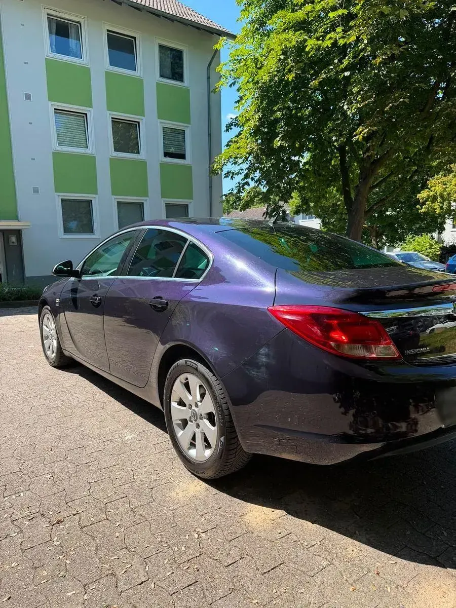Gebraucht Opel Insignia Edition 140 PS (102 kW) 2012 Blau Limousine
