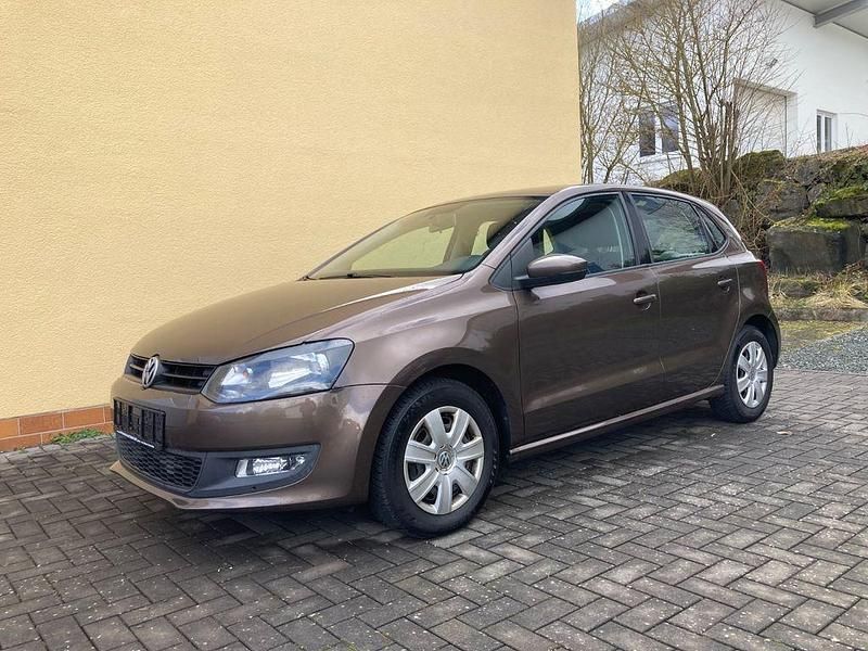 Gebraucht VW Polo 75 PS (55 kW) 2012 Braun Kleinwagen