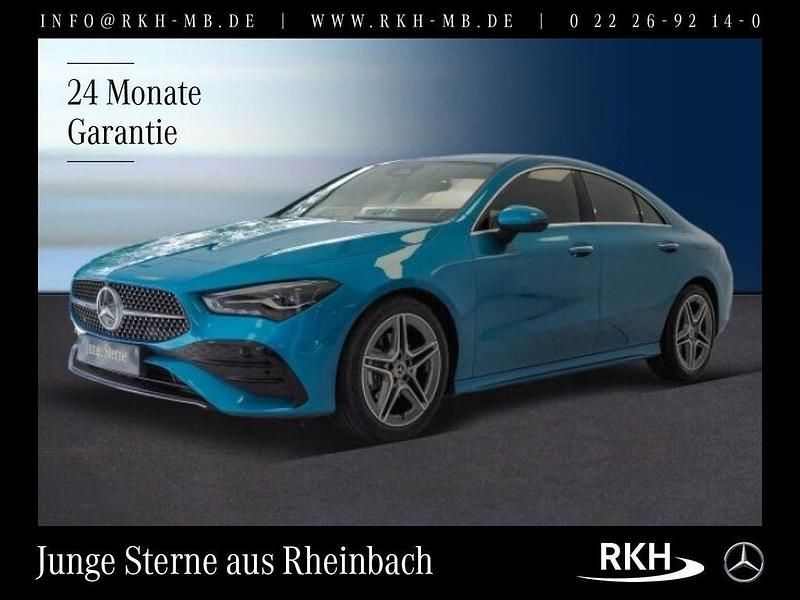 Blau Gebraucht 2024 Mercedes CLA180 AMG line Limousine | 34.950 € (Fairer Preis) - Bild 1/4
