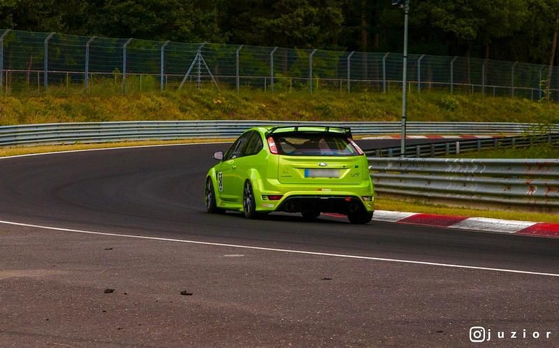 Gebraucht Ford Focus RS 426 PS (313 kW) 2009 Grün Limousine