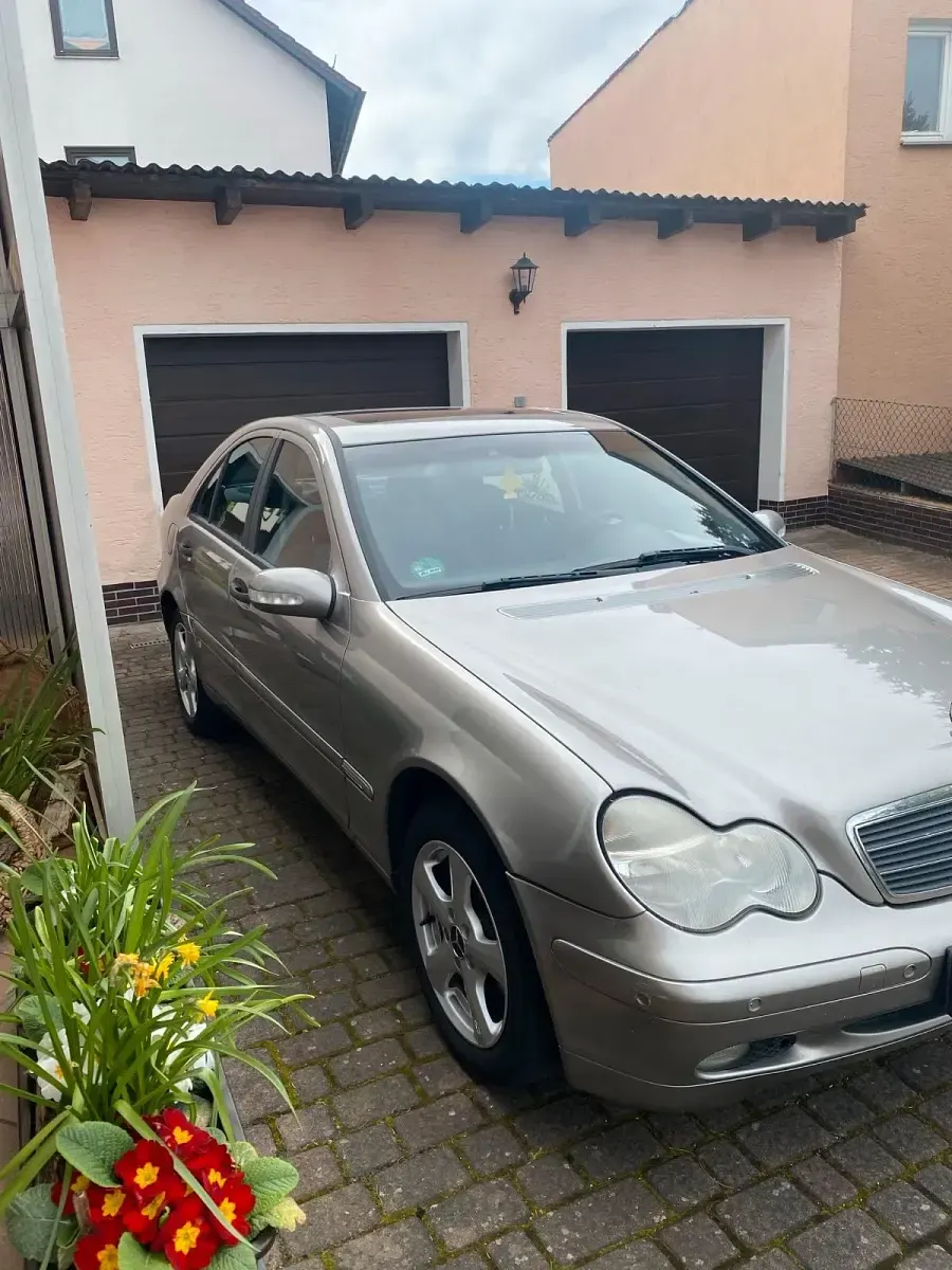 Occasion Mercedes C180 143 ch (105 kW) 2003 Gris Berline