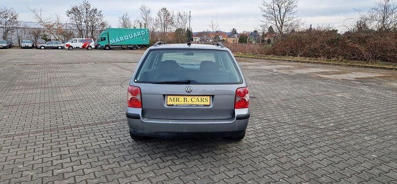 Usata VW Passat 131 CV (96 kW) 2001 Grigio Station wagon