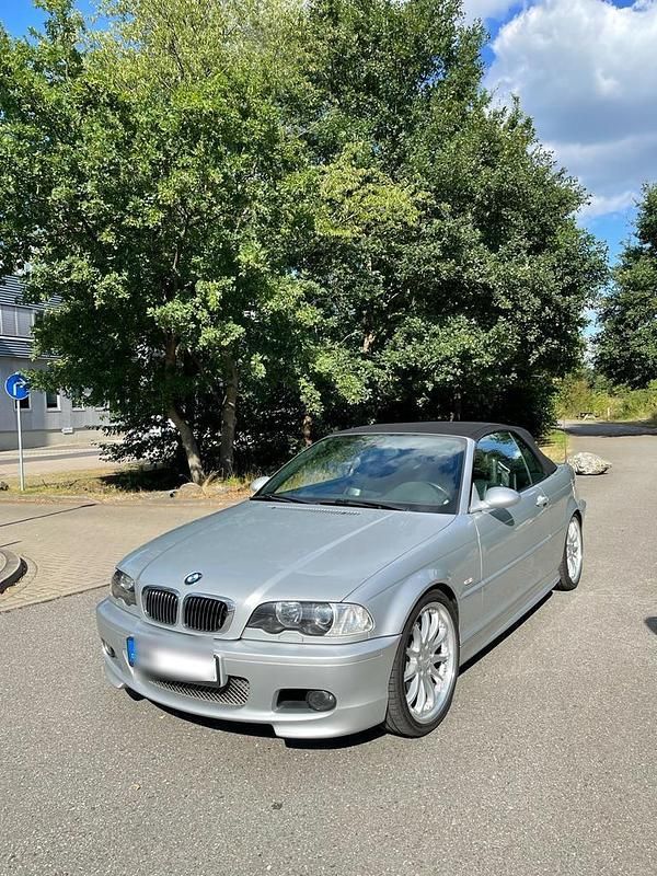 Silber Gebraucht 2002 BMW 330 Cabriolet M Sport Cabrio | 9.450 € (Superpreis) - Bild 1/4