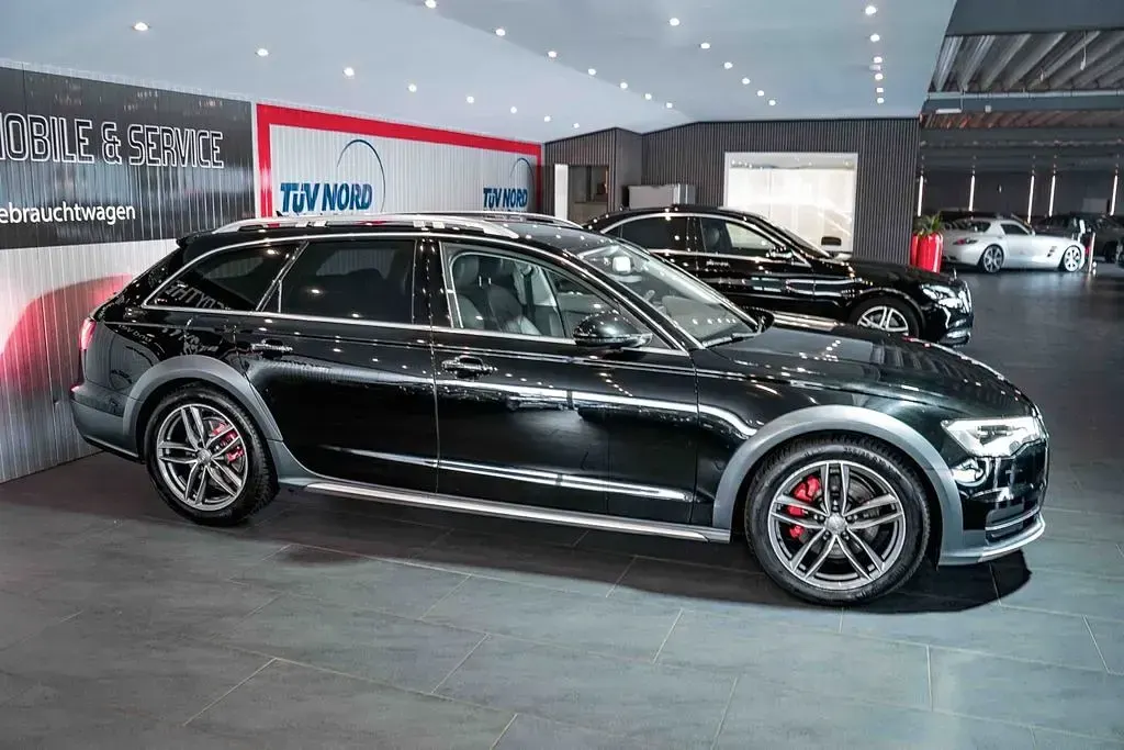 Gebraucht Audi A6 Allroad Comfort 218 PS (160 kW) 2016 Schwarz Kombi