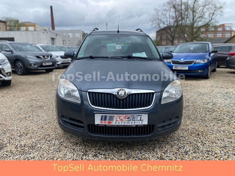 Grau Gebraucht 2009 Skoda Roomster Style Kombi | 1.900 € (Superpreis) - Bild 1/4