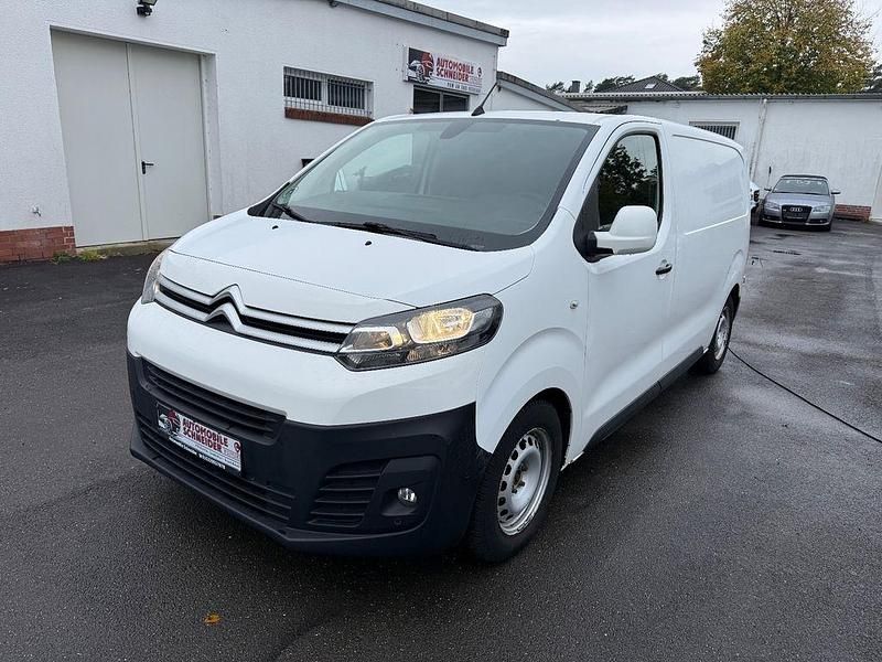Weiß Gebraucht 2017 Citroën Jumpy Business Class Van / Kleinbus | 9.999 € (Superpreis) - Bild 1/4