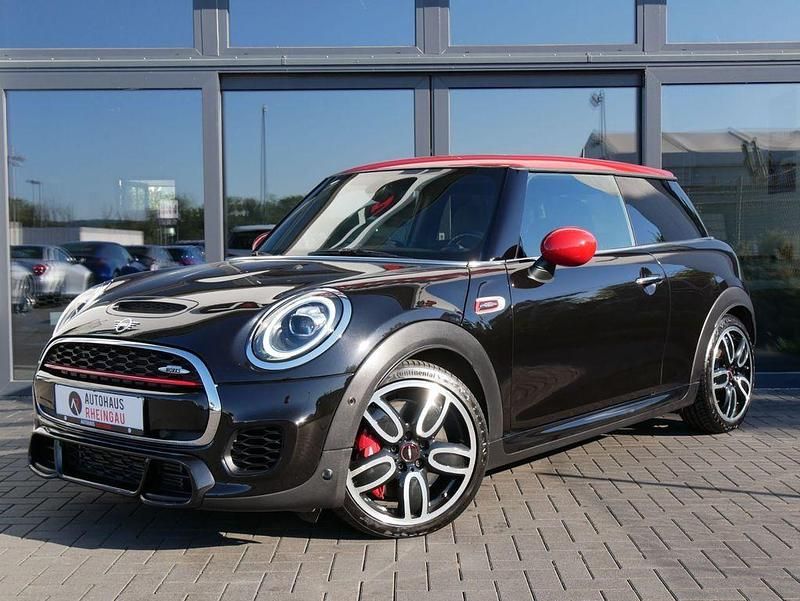 Gebraucht Mini John Cooper Works 231 PS (169 kW) 2018 Schwarz Kleinwagen