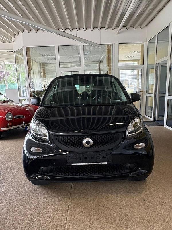 Gebraucht Smart ForTwo Coupé 71 PS (52 kW) 2018 Schwarz Coupé