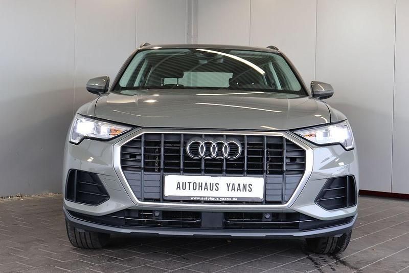Gebraucht Audi Q3 150 PS (110 kW) 2019 Grau SUV