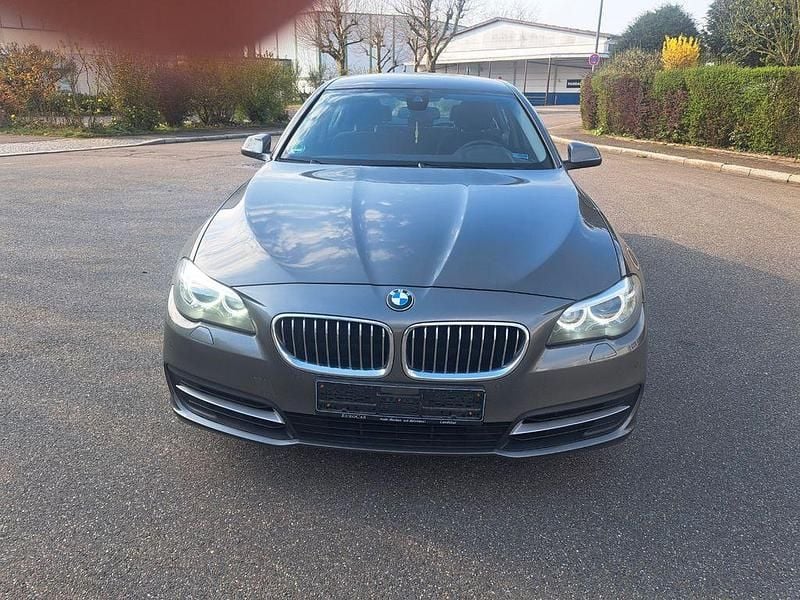 Gebraucht BMW 520 184 PS (135 kW) 2013 Grau Limousine