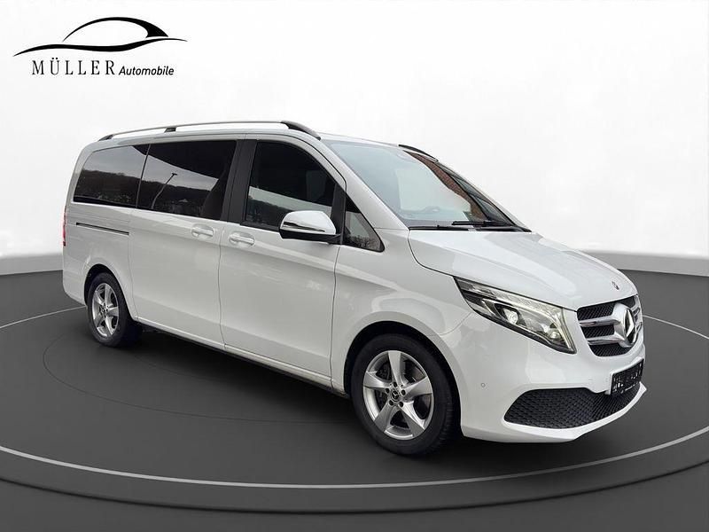 Gebraucht Mercedes V220 Edition 163 PS (119 kW) 2020 Weiß Van / Kleinbus