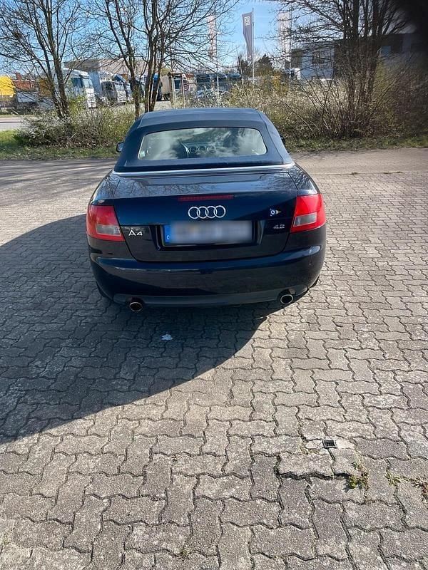 Gebraucht Audi A4 Cabriolet 170 PS (125 kW) 2002 Blau Cabrio