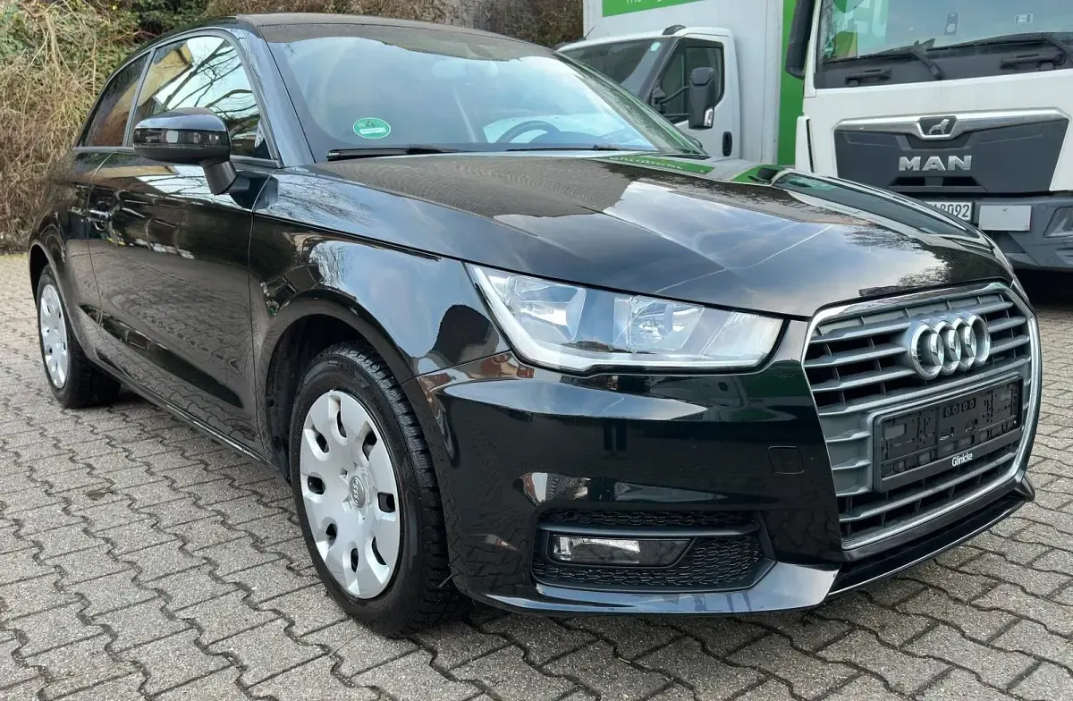 Używany Audi A1 82 KM (60 kW) 2017 Czarny Hatchback