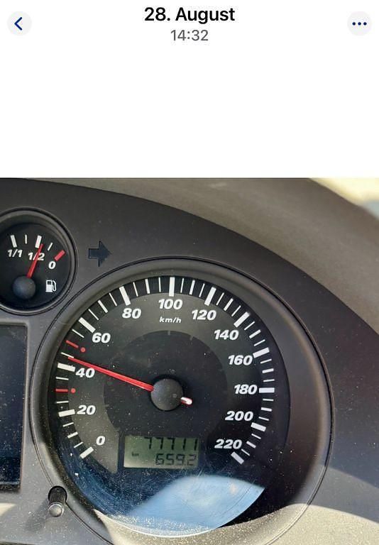 Silber Gebraucht 2003 Seat Ibiza Limousine | 2.000 € (Fairer Preis) - Bild 1/4