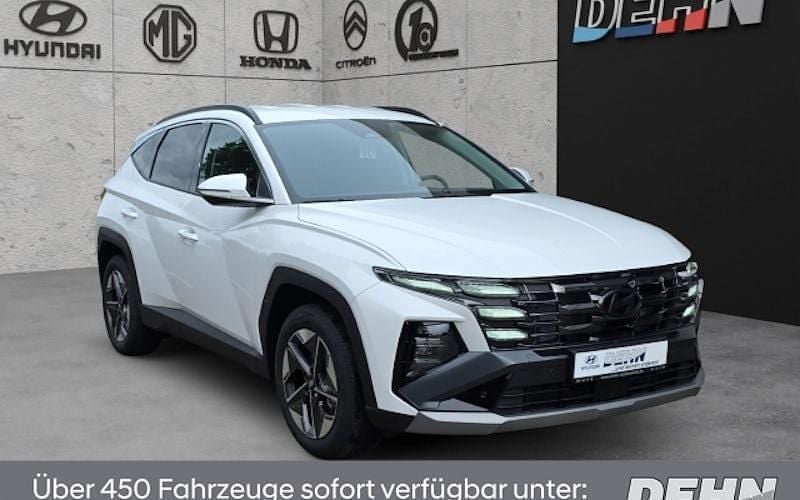 Atlas white Neu 2025 Hyundai Tucson Trend SUV | 33.975 € (Fairer Preis) - Bild 1/4