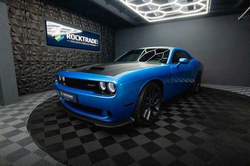 Blau Gebraucht 2024 Dodge Challenger Coupé | 35.990 € (Superpreis) - Bild 1/4