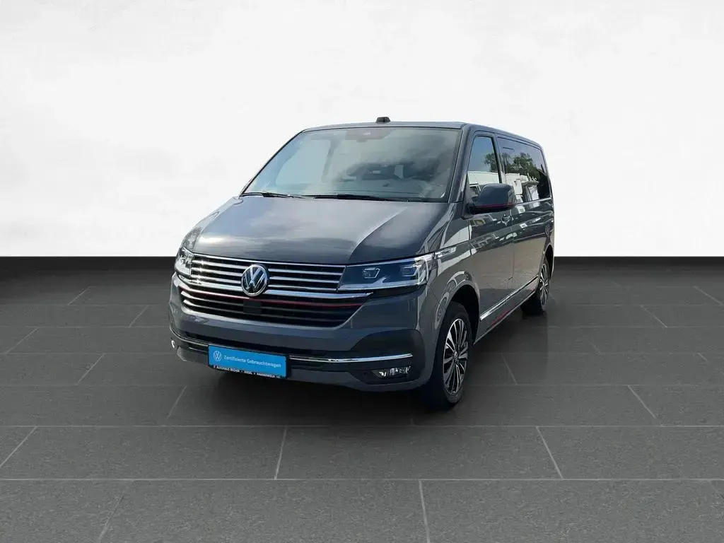 Begagnad VW Multivan Generation Six 150 HK (110 kW) 2022 Vit Minibuss