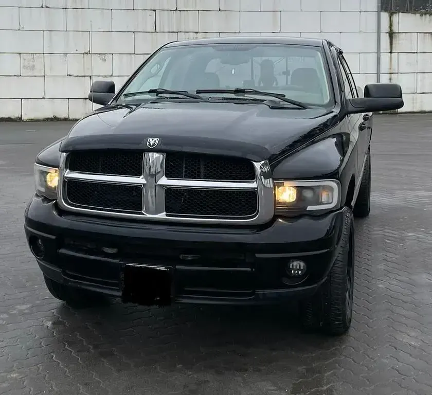 Gebraucht Dodge Ram 345 PS (253 kW) 2003 Schwarz Pickup