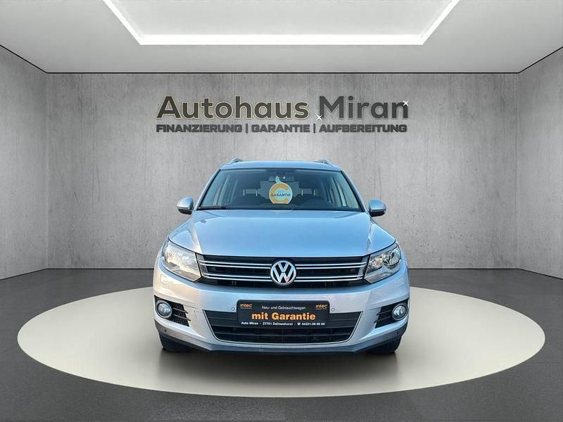 Silber Gebraucht 2012 VW Tiguan Sportline SUV | 11.999 € (Fairer Preis) - Bild 1/4