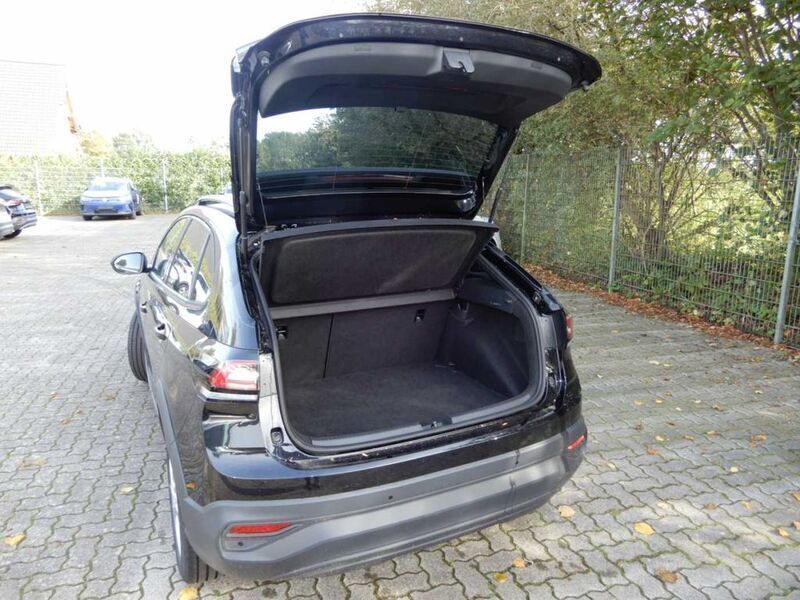 Gebraucht VW Taigo Move 110 PS (80 kW) 2023 Schwarz SUV