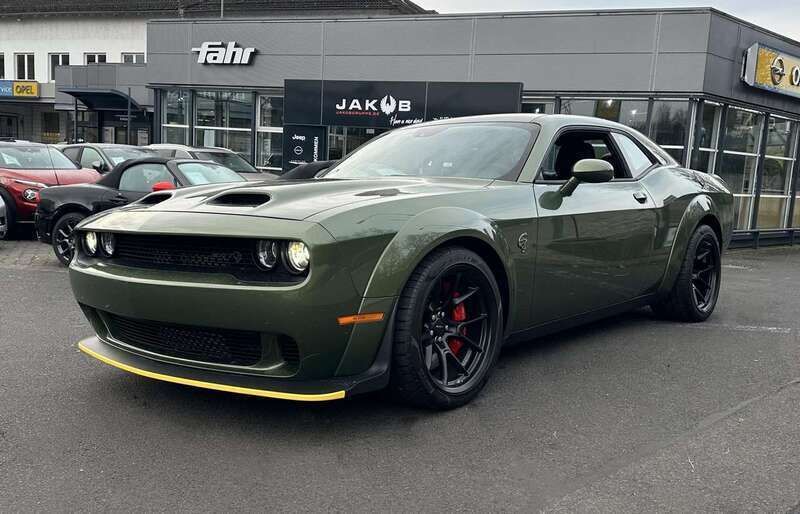 F8 green Neu 2025 Dodge Challenger Coupé | 135.890 € - Bild 1/4