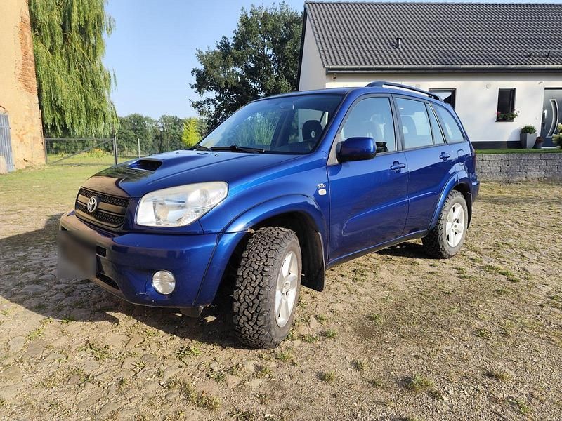 Blau Gebraucht 2005 Toyota RAV4 SUV | 3.499 € (Guter Preis) - Bild 1/4