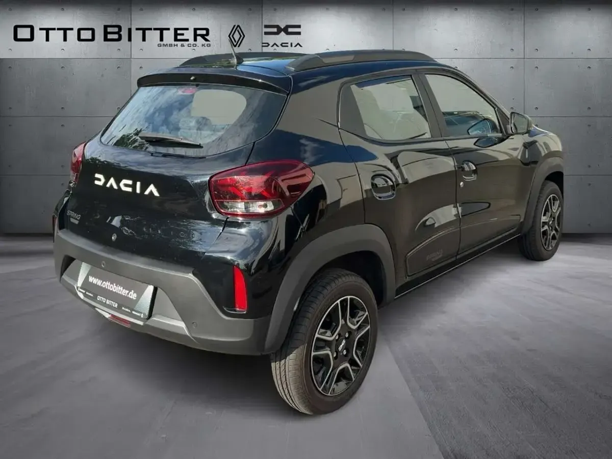 Gebraucht Dacia Spring Essentiel 33 kW (45 PS) 2022 Magmaschwarz Kleinwagen