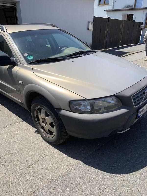 Gebraucht 2002 Volvo V70 Comfort Kombi | 4.490 € (Fairer Preis) - Bild 1/4