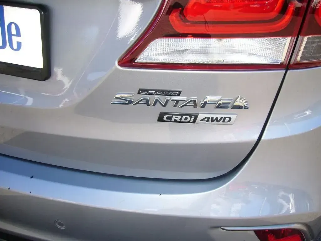 Gebraucht Hyundai Grand Santa Fe Premium 200 PS (147 kW) 2018 Silber SUV