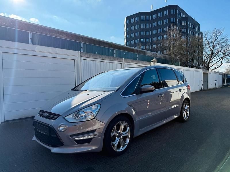 Gebraucht Ford S-MAX S 163 PS (119 kW) 2014 Grau Van / Kleinbus