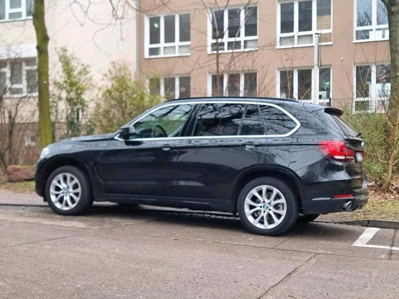Gebraucht BMW X5 258 PS (189 kW) 2015 Schwarz SUV