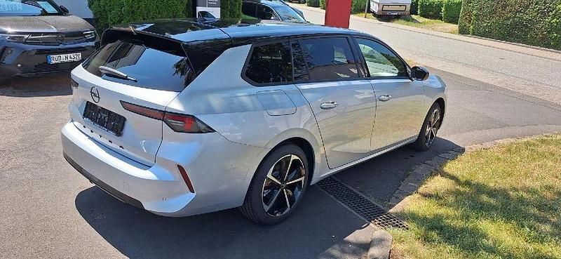 Gebraucht Opel Astra 131 PS (96 kW) 2024 Kombi