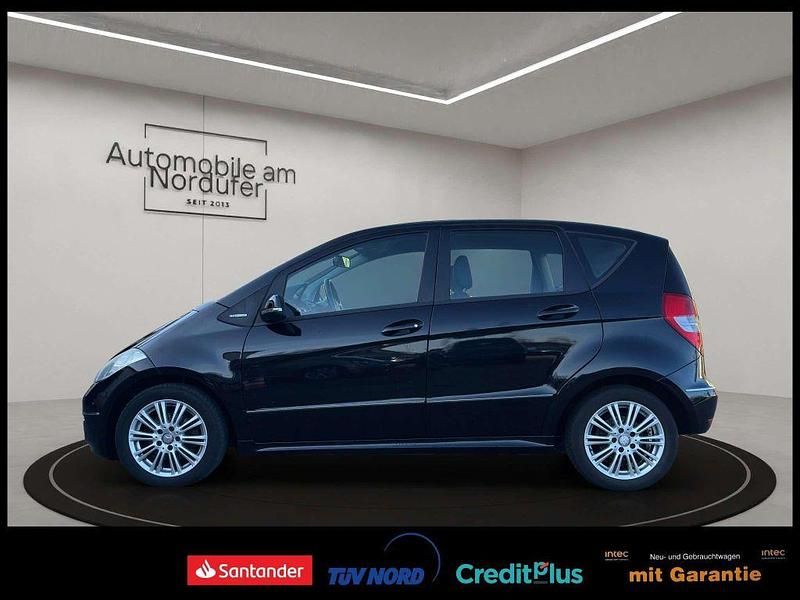Gebraucht Mercedes A180 Elegance 116 PS (85 kW) 2010 Schwarz Kleinwagen