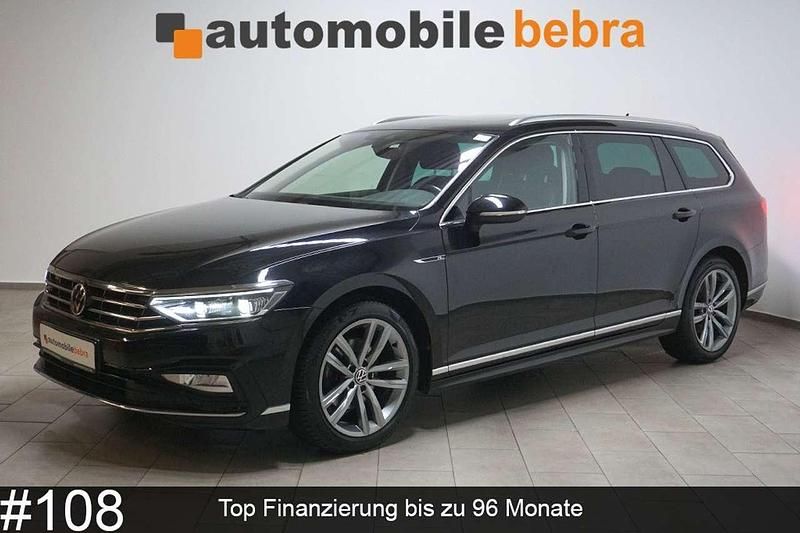 Deep black Gebraucht 2021 VW Passat R-line Kombi | 28.490 € (Fairer Preis) - Bild 1/4