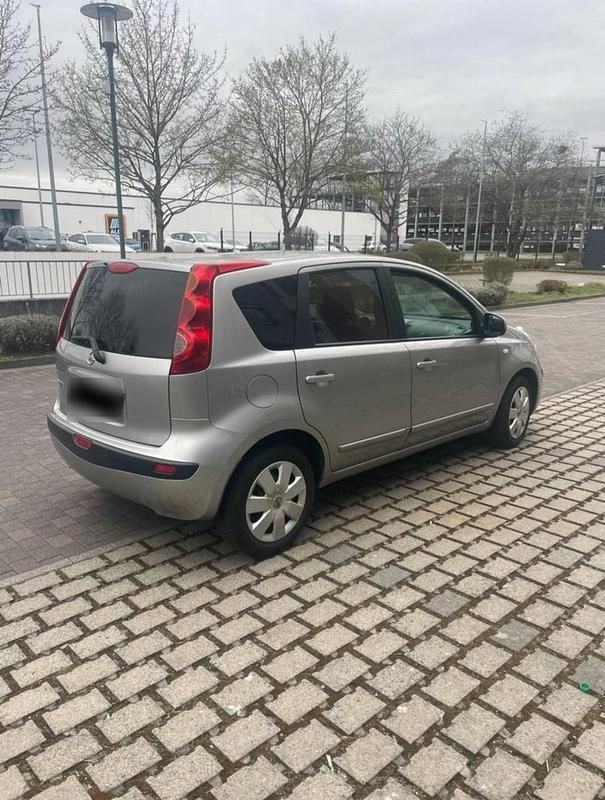 Gebraucht Nissan Note Visia 88 PS (64 kW) 2007 Grau Kleinwagen